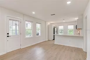 921 SW 6th Ave, Gainesville, FL 32601 - Photo 4