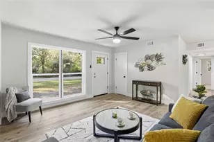 601 NW 35th Ter, Gainesville, FL 32607 - Photo 4