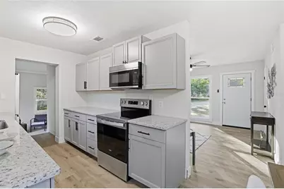 601 NW 35th Terrace, Gainesville, FL 32607 - Photo 6