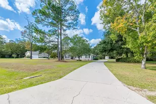 16910 NW 212th Terrace, High Springs, FL 32643 - Photo 10