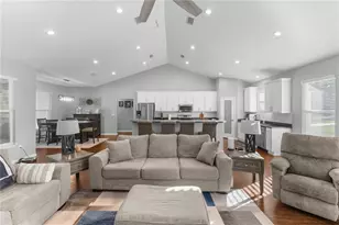 261 SW Deanna Terrace, Lake City, FL 32025 - Photo 4