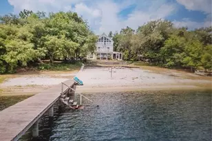 202 Cue Lake Dr, Hawthorne, FL 32640 - Photo 2