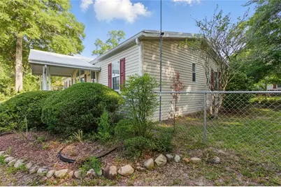 17231 NW 83rd Court, Fanning Springs, FL 32693 - Photo 8