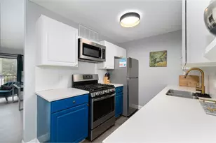 1700 SW 16th Ct, Gainesville, FL 32608 - Photo 8