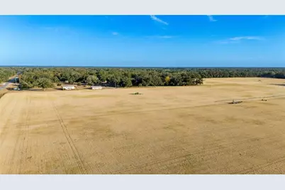 18708 County Road 250, Live Oak, FL 32060 - Photo 2