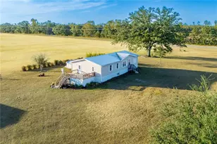 18708 County Road 250, Live Oak, FL 32060 - Photo 4