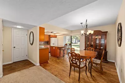 401 NW 39th Road #401C, Gainesville, FL 32607 - Photo 8