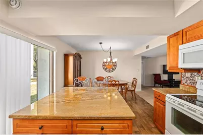 401 NW 39th Road #401C, Gainesville, FL 32607 - Photo 16