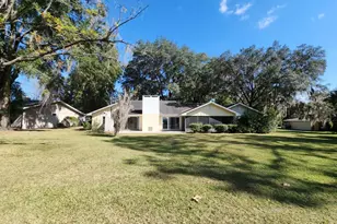 11708 NW 72 Terrace, Alachua, FL 32615 - Photo 2