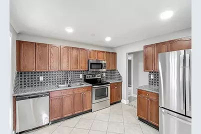 3702 W Reynolds Street, Plant City, FL 33563 - Photo 8