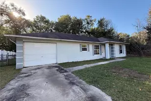 76 Willow Rd, Ocala, FL 34472 - Photo 1