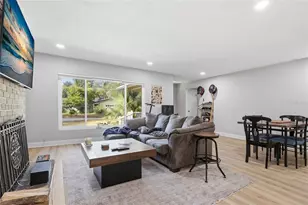 1417 NW 17th St, Gainesville, FL 32605 - Photo 6