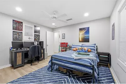 1417 NW 17th St, Gainesville, FL 32605 - Photo 16