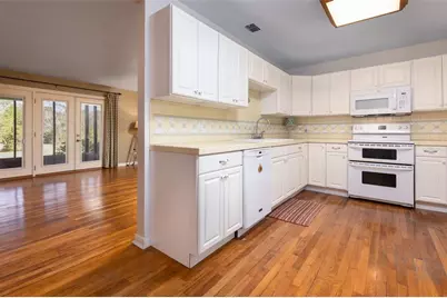 7915 Breezy Point Road W, Melrose, FL 32666 - Photo 8