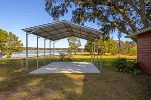 7915 Breezy Point Rd W, Melrose, FL 32666 - Photo 32