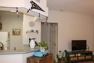 533 NW 50th Blvd, Gainesville, FL 32607 - Photo 8