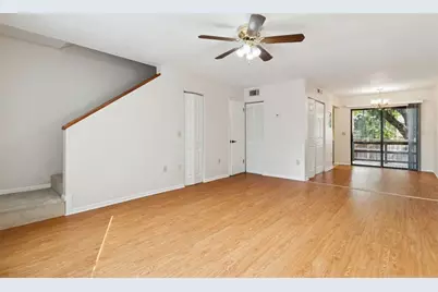 2300 SW 43rd Street #L2, Gainesville, FL 32607 - Photo 2