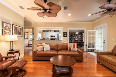 5008 NW 10th Place, Gainesville, FL 32605 - Photo 6