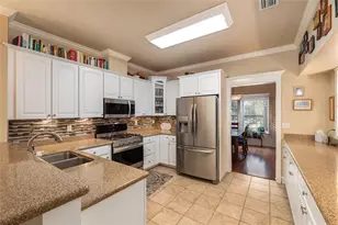 5008 NW 10th Pl, Gainesville, FL 32605 - Photo 12