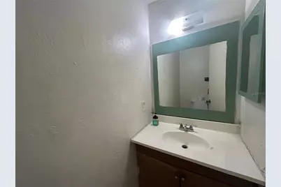 707 SW 68th Terrace #B, Gainesville, FL 32607 - Photo 10
