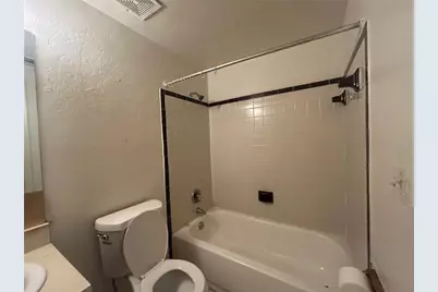 707 SW 68th Terrace #B, Gainesville, FL 32607 - Photo 8