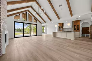 264 NW Sylvi Dr, Lake City, FL 32055 - Photo 4