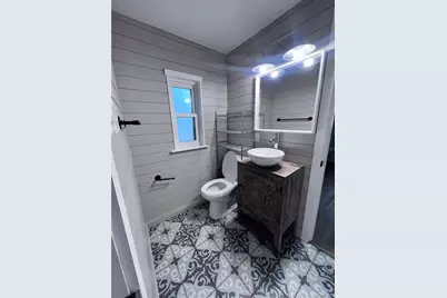 122 NW 29th Street, Gainesville, FL 32607 - Photo 4