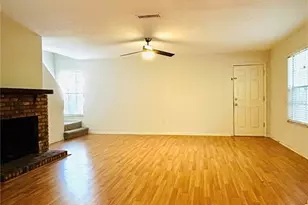 5221 SW 97th Dr, Gainesville, FL 32608 - Photo 2