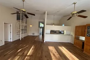 3252 NW 103rd Dr, Gainesville, FL 32606 - Photo 4