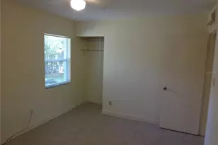 217 NW 36th Dr, Gainesville, FL 32607 - Photo 12