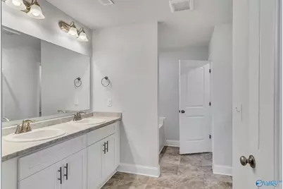 13951 NW 150th Circle, Alachua, FL 32615 - Photo 14