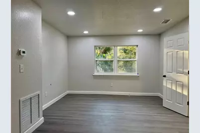 1030 SE 18th Terrace, Gainesville, FL 32641 - Photo 6