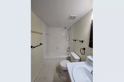 2360 SW Archer Road #604, Gainesville, FL 32608 - Photo 14