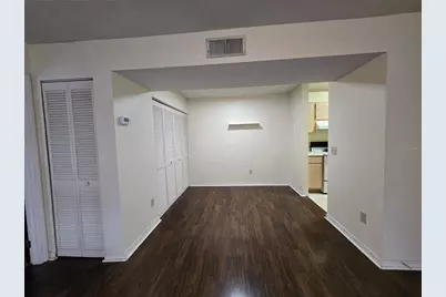 2360 SW Archer Road #604, Gainesville, FL 32608 - Photo 10