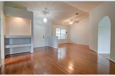 1017 NW 87 Way, Gainesville, FL 32606 - Photo 4