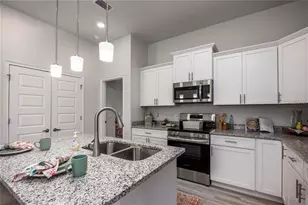 13723 NW 150th Circle, Alachua, FL 32615 - Photo 2