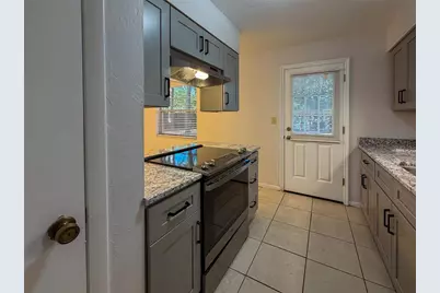 3146 NW 46th Avenue, Gainesville, FL 32605 - Photo 8