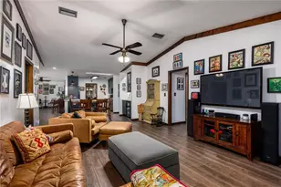 2507 NW 29th Pl, Gainesville, FL 32605 - Photo 10