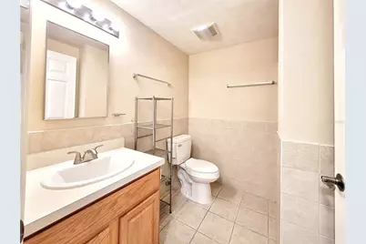 1220 SW 1st Avenue #304, Gainesville, FL 32601 - Photo 12