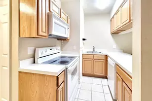 1220 SW 1st Ave, Gainesville, FL 32601 - Photo 10