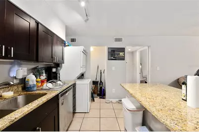 1015 SW 9th Street #C4, Gainesville, FL 32601 - Photo 14