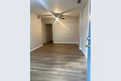 657 NE Waldo Road, Gainesville, FL 32641 - Photo 2