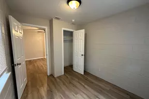 657 NE Waldo Rd, Gainesville, FL 32641 - Photo 8