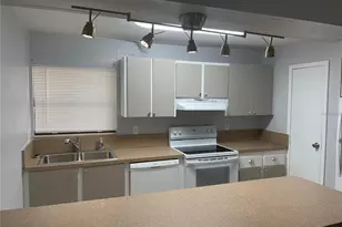 2811 SW Archer Rd, Gainesville, FL 32608 - Photo 6