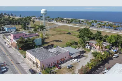 185 E Main Street, Pahokee, FL 33476 - Photo 12