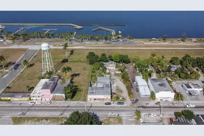 185 E Main Street, Pahokee, FL 33476 - Photo 6