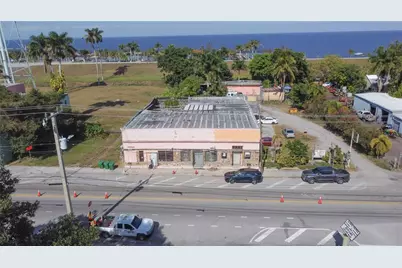 185 E Main Street, Pahokee, FL 33476 - Photo 2