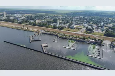 185 E Main Street, Pahokee, FL 33476 - Photo 18