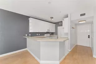 201 SE 2nd Ave, Gainesville, FL 32601 - Photo 8