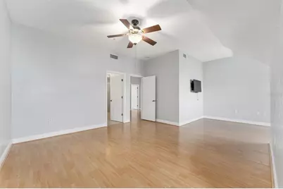 201 SE 2nd Avenue #406, Gainesville, FL 32601 - Photo 36